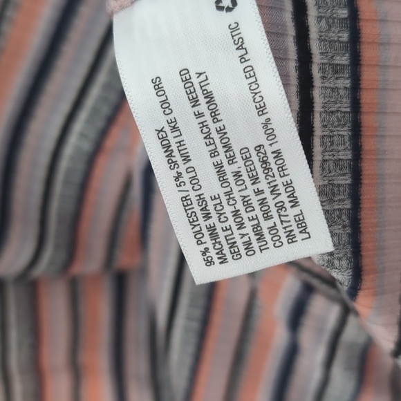 Wild Fable Pink Stripe V Neck Long Sleeve Bodysuit Shirt - Picture 5 of 6